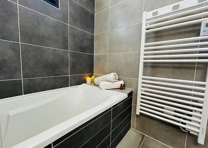 Villa La Dolce-vita-clim-terrasse Nîmes